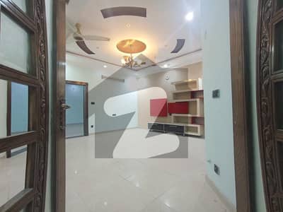 Brand New 10 Marla Full House For Rent In Bahria Town Lahore
