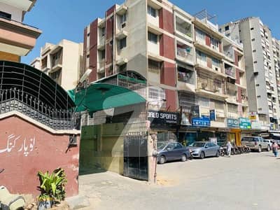 فریرے ٹاؤن کراچی میں 3 کمروں کا 10 مرلہ دفتر 2.5 لاکھ میں کرایہ پر دستیاب ہے۔