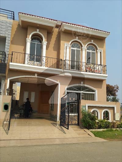 5 MARLA LAVISHLY CONSTRUCTED BRAND NEW HOUSE FOR SALE IN DHA PHASE 9 TOWN
