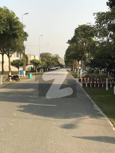 18 Marla Main Boulevard Residential Plot On 100ft Road For Sale In HBFC Housing Society Block A