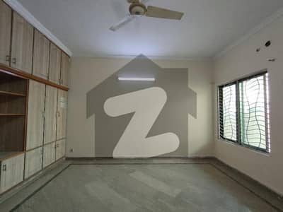 10-Marla 02-Bedroom's Marla Flooring Upper Portion Available For Rent.