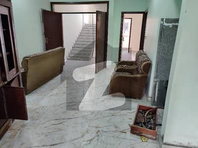 Nazimabad 3 No 3D 3rd Floor Portion With Car Parking 3 Bed D D Brand New Construction