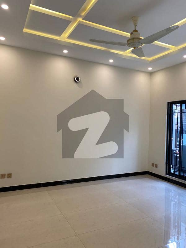 BEAUTIFUL LOCATION GROUND + basement FLOOR FOR RENT BEAUTIFUL LOCATION GROUND + basement FLOOR FOR RENT