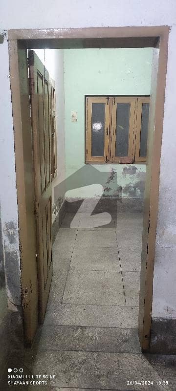 شادباغ لاہور میں 5 کمروں کا 3 مرلہ مکان 1.15 کروڑ میں برائے فروخت۔