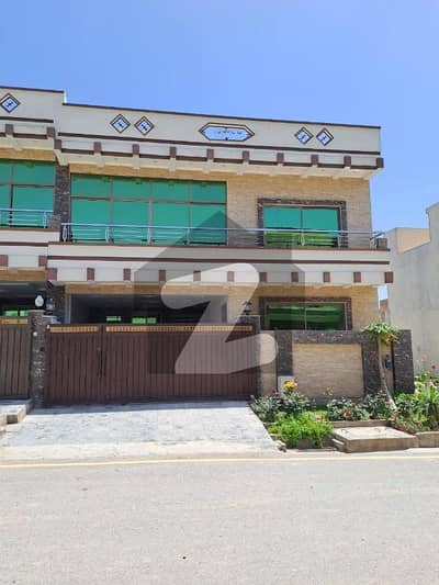 House Of 7 Marla In Faisal Town - F-18 For Sale