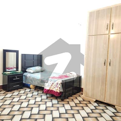 یونیورسٹی ٹاؤن پشاور میں 2 کمروں کا 5 مرلہ فلیٹ 80.0 ہزار میں کرایہ پر دستیاب ہے۔