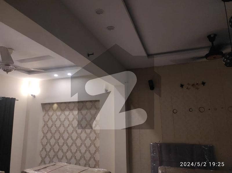 ویلینشیاء ہاؤسنگ سوسائٹی لاہور میں 3 کمروں کا 5 مرلہ مکان 70.0 ہزار میں کرایہ پر دستیاب ہے۔