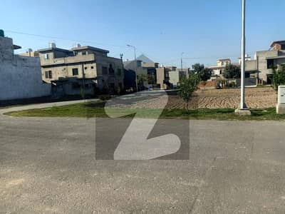 1 Kanal Superior Location Plot For Sale In Tulip Ext Block Park View City Lahore