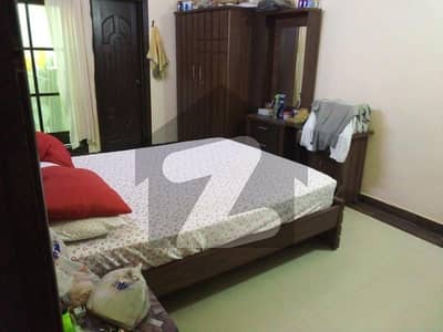 صائمہ لگژری ہومز کراچی میں 3 کمروں کا 6 مرلہ مکان 2.5 کروڑ میں برائے فروخت۔