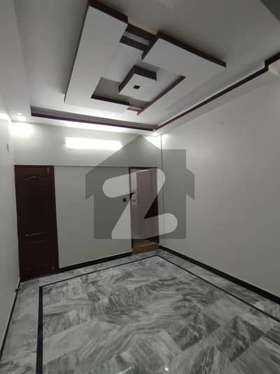 نارتھ کراچی - سیکٹر 11-C / 3 نارتھ کراچی,کراچی میں 6 کمروں کا 5 مرلہ مکان 2.9 کروڑ میں برائے فروخت۔