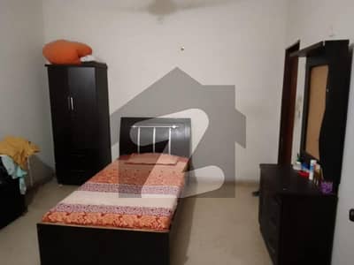 3 Bed DD Flat For Sale In Haroon 
Royal City Gulistan-E-Jauhar Block 17