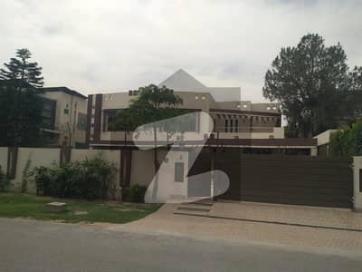 Defence Phase 3 VIP Bungalow Urgent Sale Owner Needy GOLDEN CHANCE