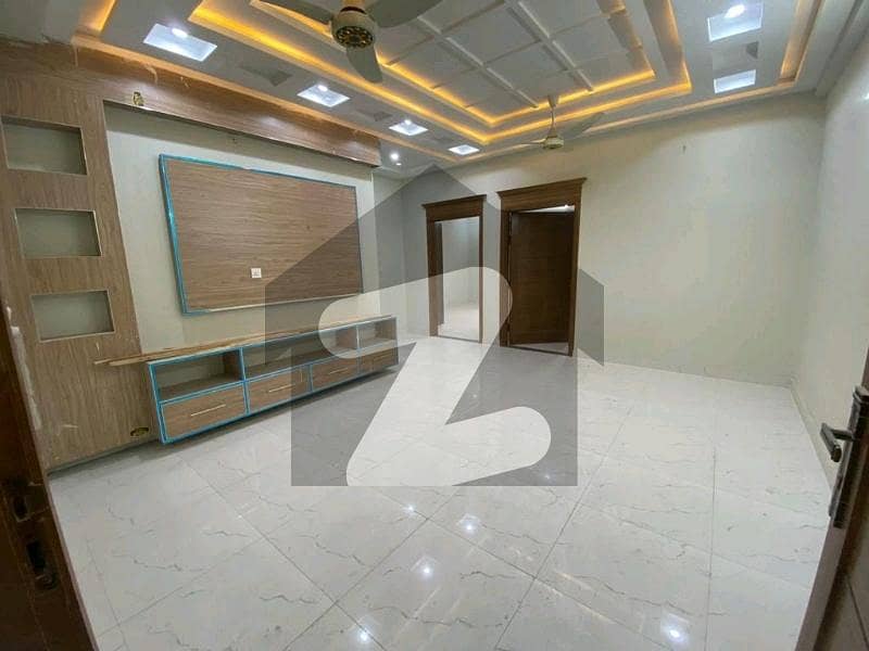 A 1025 Square Feet Flat Has Landed On Market In H-13 Of H-13