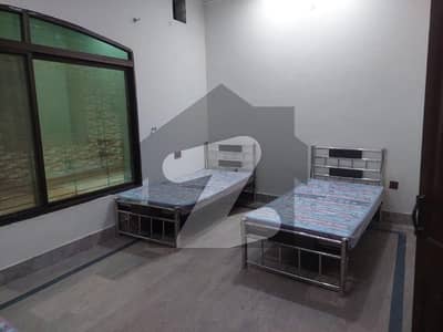 Ideal 120 Square Feet Room Available In Mozang Chungi, Lahore