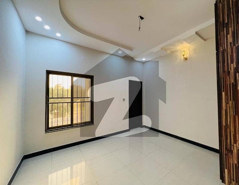 کینال گارڈنز - بلاک اے اے کینال گارڈن,لاہور میں 3 کمروں کا 4 مرلہ مکان 1.17 کروڑ میں برائے فروخت۔