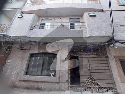 A 120 Square Feet Room Is Up For Grabs In Mozang Chungi