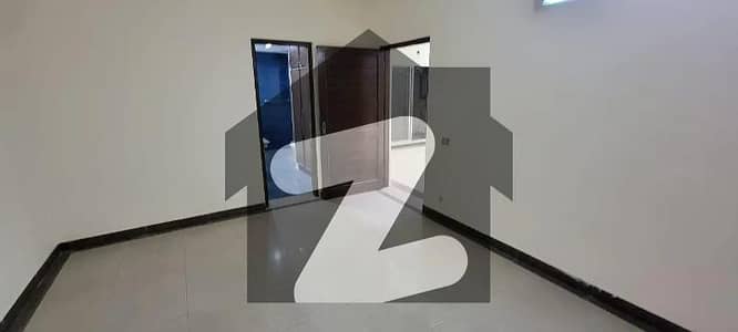 10 Marla House For Sale In Shaheen Block Sector B Bahria Town Lahore