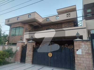 1 kanal house for sale near grand Park n grand Mousq in agrics town