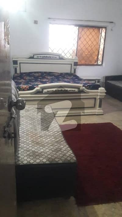 Furnished room for Single Male/Female