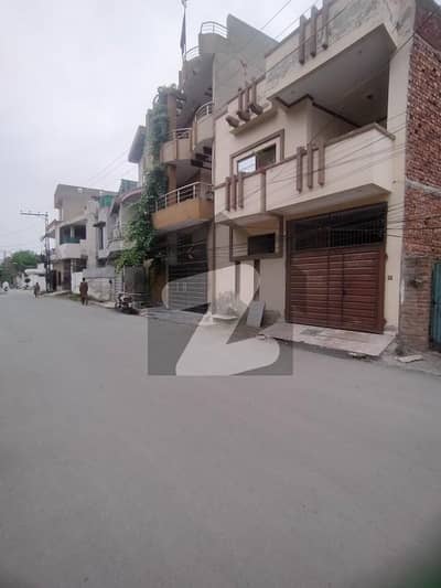 ایچیسن سوسائٹی لاہور میں 6 کمروں کا 5 مرلہ مکان 2.0 کروڑ میں برائے فروخت۔