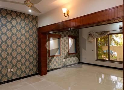 bharia enclave Islamabad sector a 10 Marla ground floor available for rent