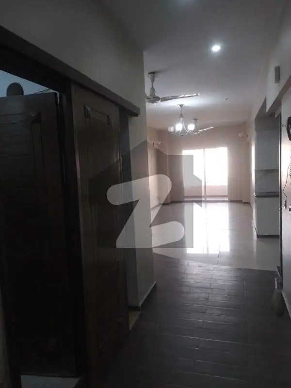 Brand New Luxury flat available on Rent at Karachis Prime location. 1800 flat elegantly Designed 7th floor 3 Bed Drawing with all attach Bathroom, Italian Kitchens along extra dirty kitchen