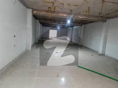 10 Marla Ground Floor Commercial Hall Available For rent At Canal Road Faisalabad