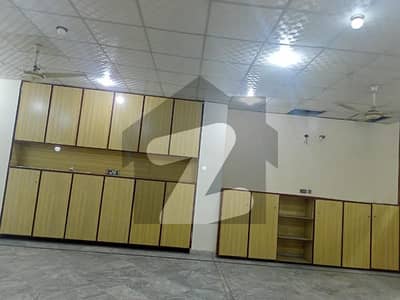 7 Marla First Floor Commercial Hall Available For rent At Canal Road Faisalabad 1 Hall
