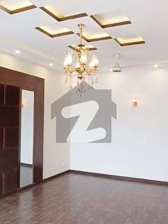 1 Kanal Modern Design House Available For Rent On Good Location