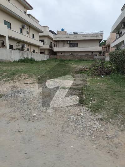 E-11/3 MPCHS St 36 Murree Facing Plot For Sale Level Plot Solid Land Very Beautiful Location