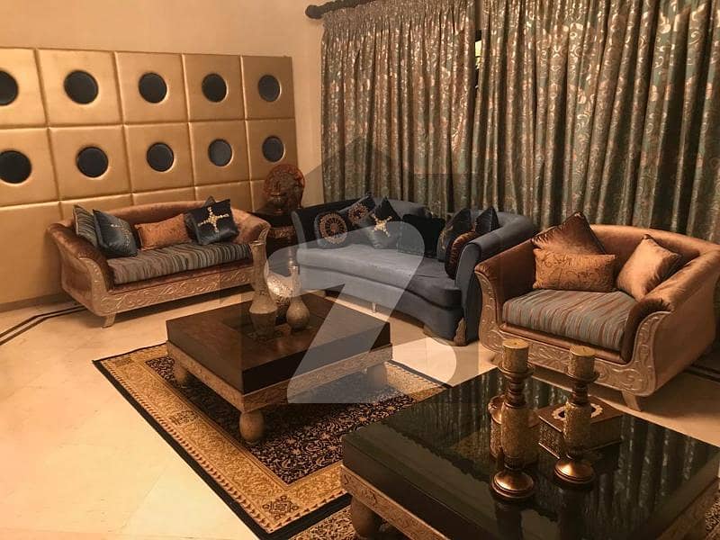 ڈی ایچ اے فیز 1 ڈیفنس (ڈی ایچ اے),لاہور میں 5 کمروں کا 2 کنال مکان 10.95 کروڑ میں برائے فروخت۔
