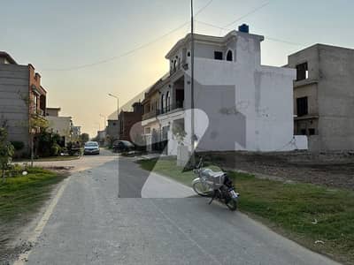 10 Marla Best For Residency Location Plot For Sale in Diamond Block Park View City Lahore
