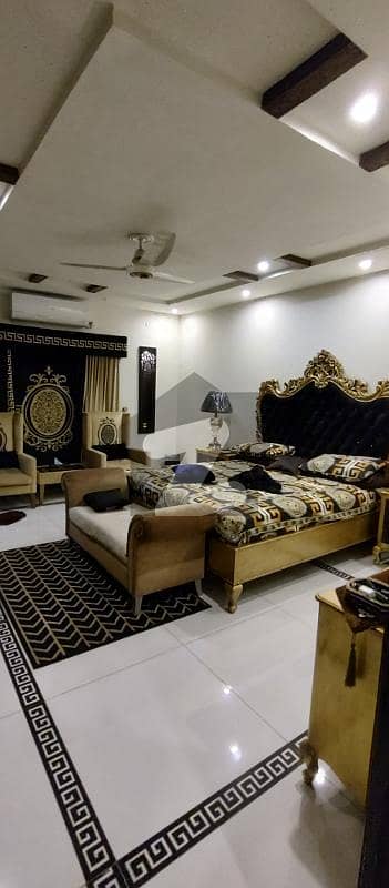 جوہر ٹاؤن لاہور میں 3 کمروں کا 1 کنال بالائی پورشن 1.2 لاکھ میں کرایہ پر دستیاب ہے۔