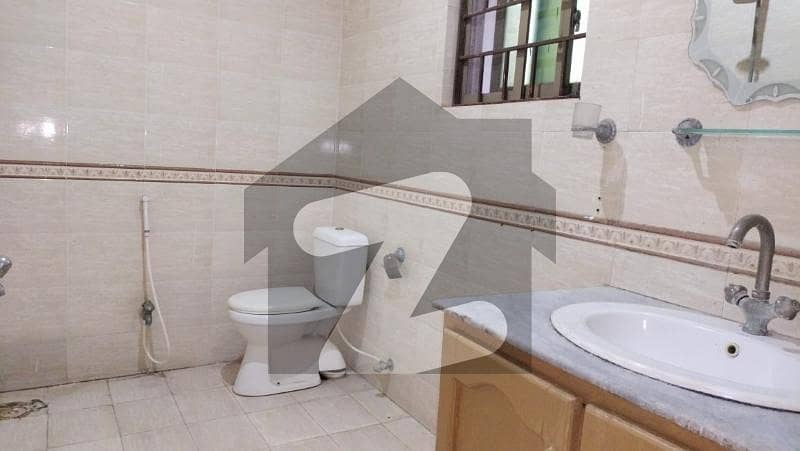 Corner with Master Bedroom Portion for for Rent in Bahria Town