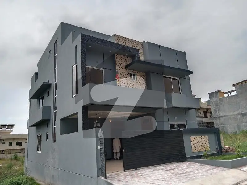 7 Marla Corner Newly Build Modern Villa For Sale In Jinnah Garden Phase 1