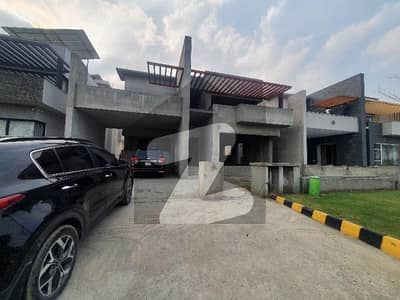 Defence Raya
 One Kanal Gray Structure Villa For Sale
