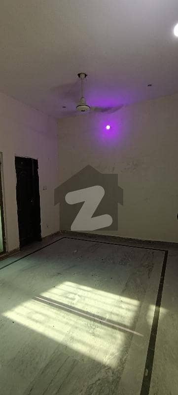 1.5 MARLA FLAT FOR RENT IN MILITARY ACCOUNT SOCIETY COLLEGE ROAD LAHORE
