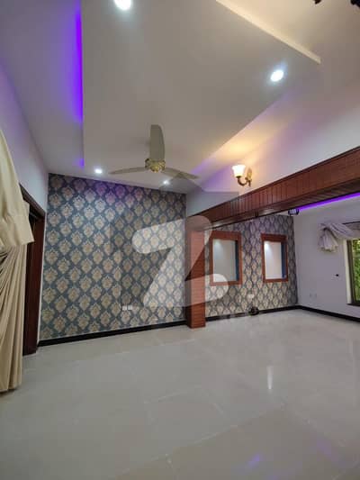 14 Marla Ground portion available for rent in sector A