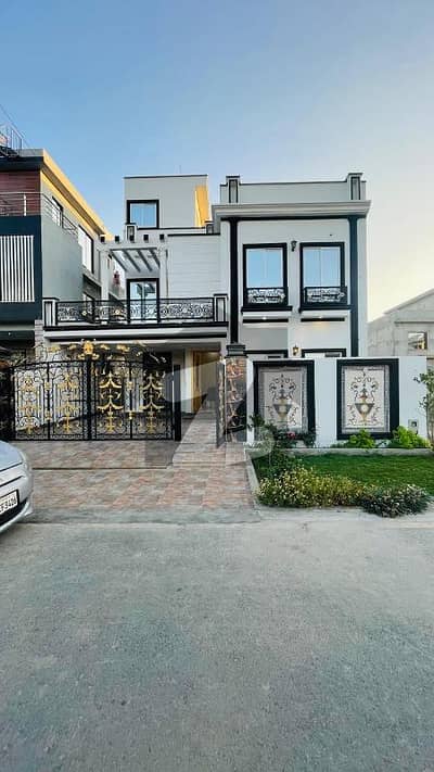 Beautiful Brand New 10 Marla House Available For Sale In Park View City Lahore