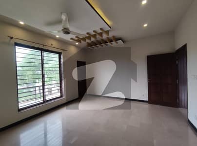 In DHA Defence Phase 2 1 Kanal House For Rent