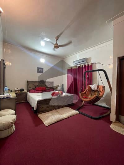 علامہ اقبال ٹاؤن ۔ ہنزہ بلاک علامہ اقبال ٹاؤن,لاہور میں 5 کمروں کا 3 مرلہ مکان 2.25 کروڑ میں برائے فروخت۔