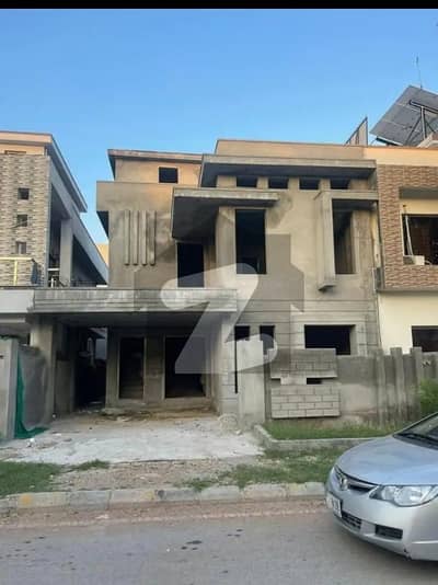 10 Marla Grey Structure for Sale in Bahria Town