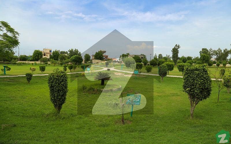 چنار باغ ۔ شاہین بلاک چنار باغ,لاہور میں 2 کنال رہائشی پلاٹ 1.8 کروڑ میں برائے فروخت۔