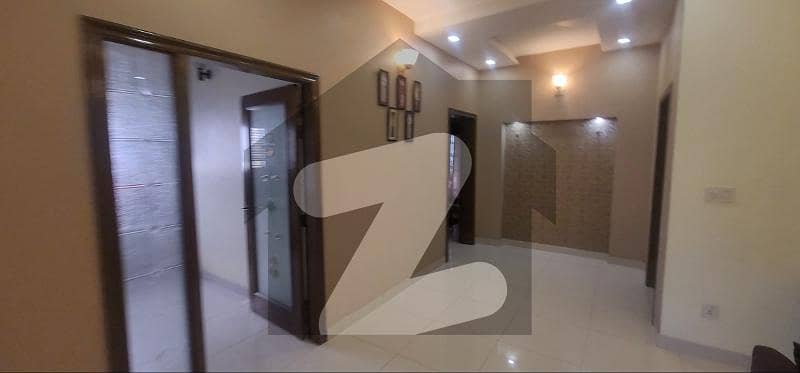 بحریہ ٹاؤن سیکٹر B بحریہ ٹاؤن,لاہور میں 3 کمروں کا 12 مرلہ بالائی پورشن 1.1 لاکھ میں کرایہ پر دستیاب ہے۔