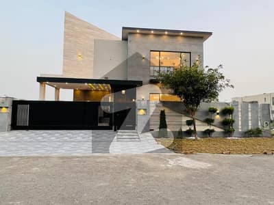 Beautiful New 1 Kanal Designer House For Sell In Dha Lahore