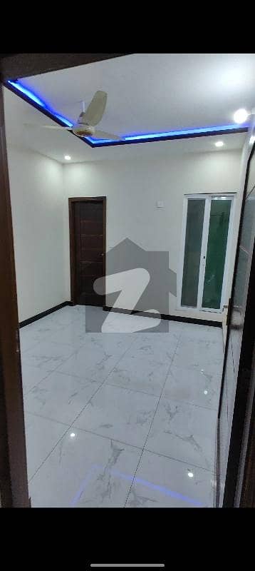 Beautifull Flat available for rent