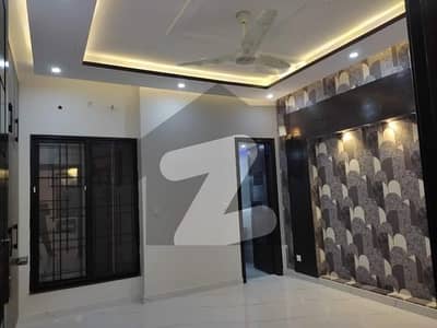 10 Marla Luxury Upper Portion For Rent In Bahria Town