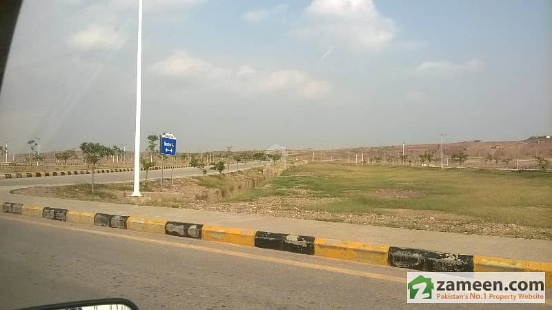 1 Kanal Corner Plot File For Sale In Block F5, Phase 8 - Bahria Town