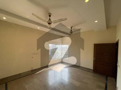 3 Beds 1 Kanal Upper Portion Prime Location For Rent In DHA Phase 6 Lahore.