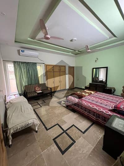 10 Marla House For Sale In Hayatabad Phase 7 Secter E5